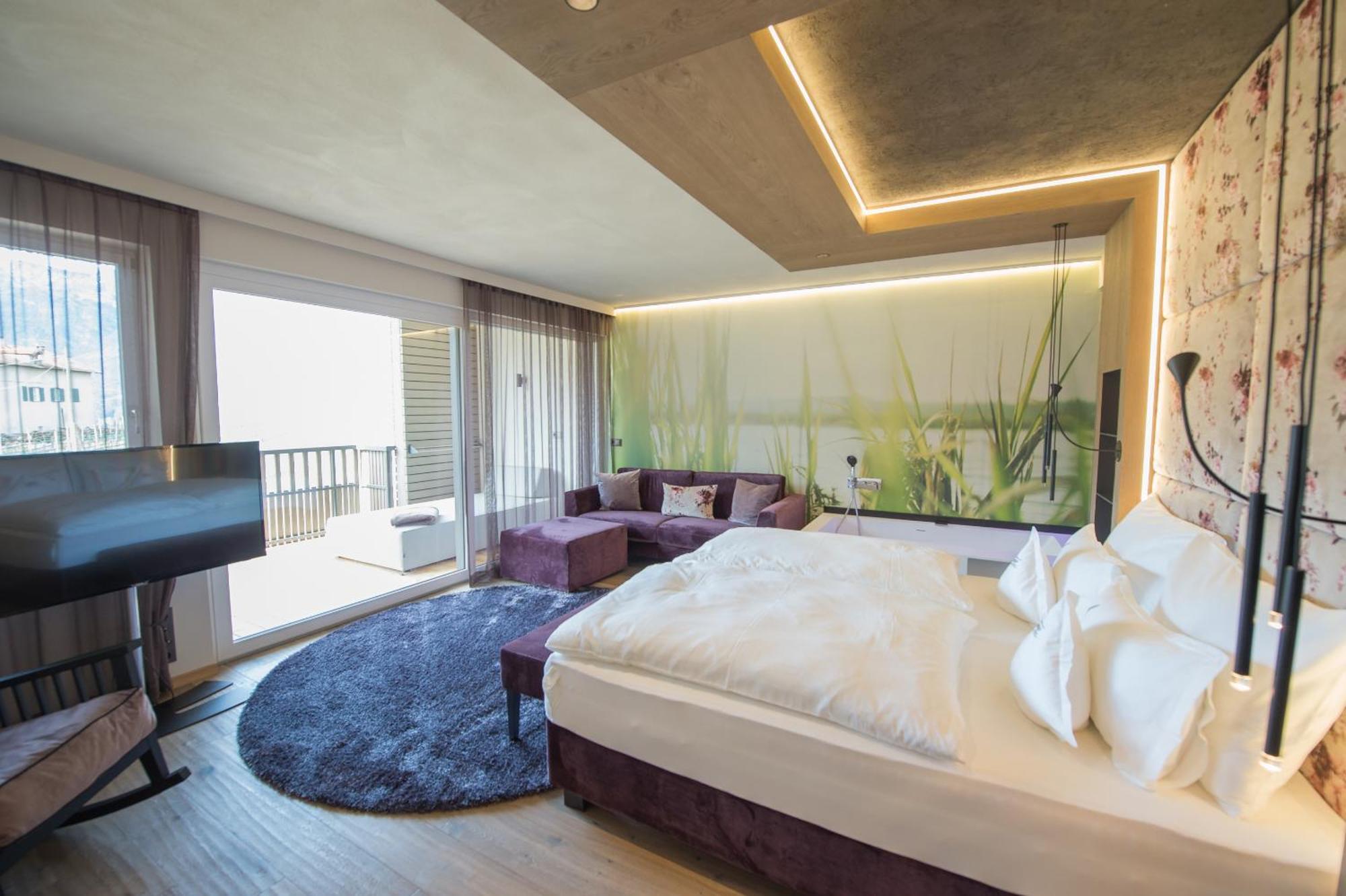 Gartenhotel Moser Appiano Sulla Strada Del Vino Ruang foto