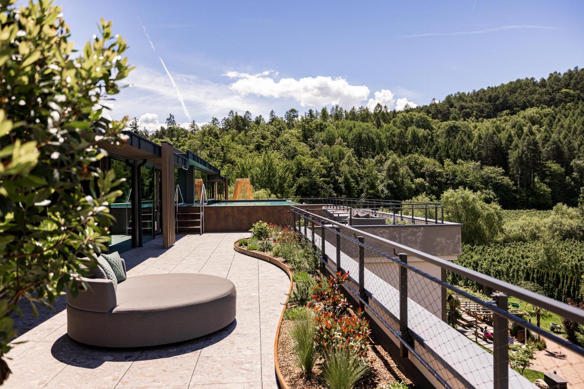 Gartenhotel Moser Appiano Sulla Strada Del Vino Bagian luar foto
