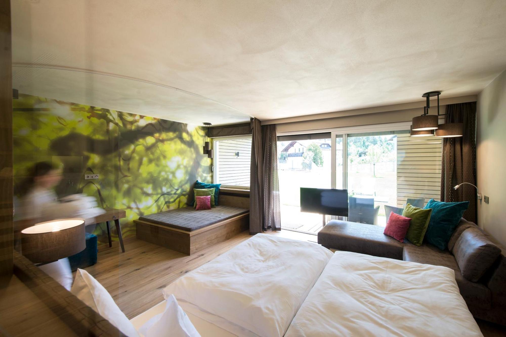 Gartenhotel Moser Appiano Sulla Strada Del Vino Bagian luar foto